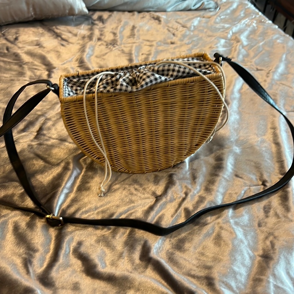 Cute straw shoulder bag